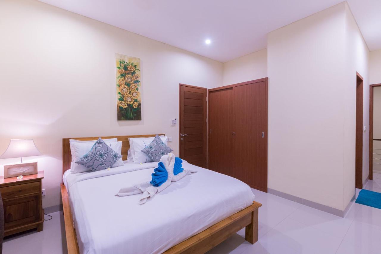 Villa Hitam Putih Legian Bali Seminyak Exterior foto